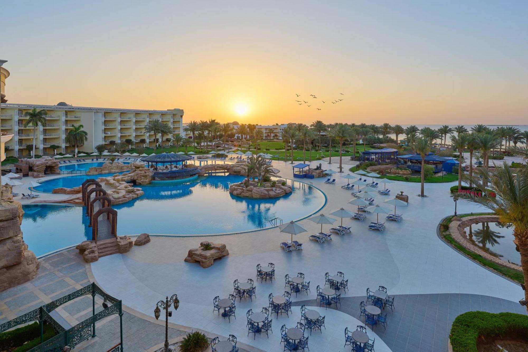 Palm Royale Resort - Soma Bay Ngoại thất bức ảnh